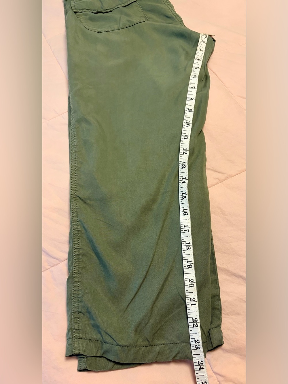 Sanctuary Olive Green Go Easy Pull On Capri Pants - Picture 4 of 10